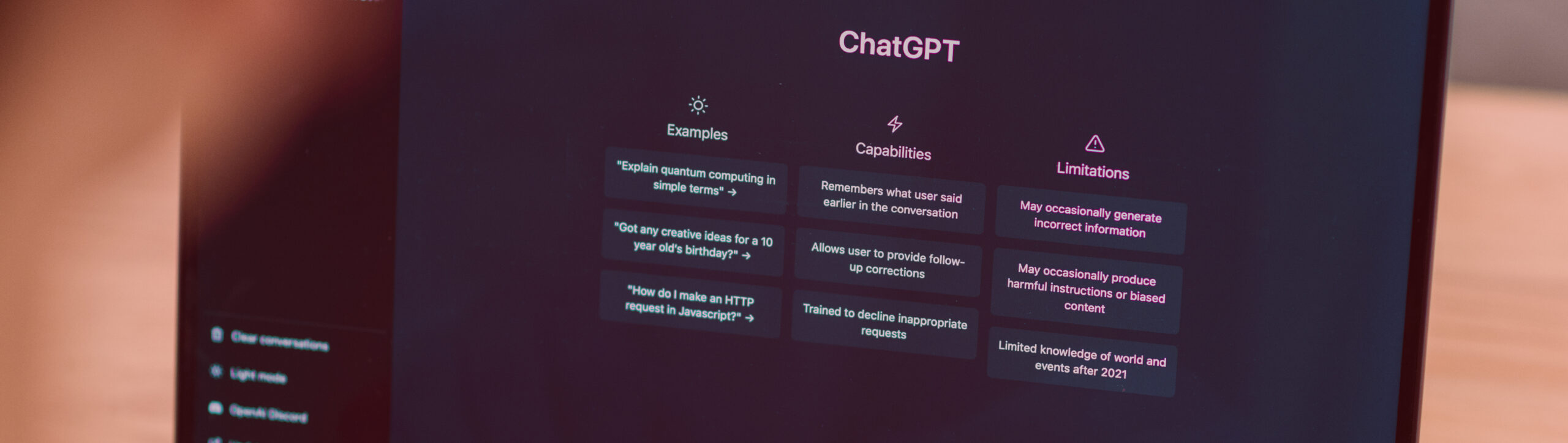 Prós e contras de usar o GPT Chat para escrever seus artigos